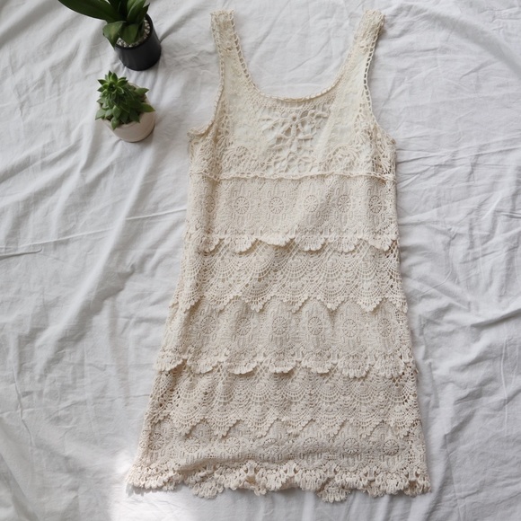 URBAN OUTFITTERS Staring at Stars Lace Dress - Picture 3 of 6